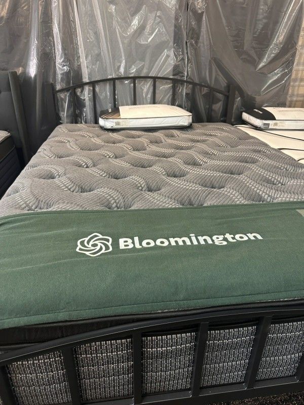 I ABSOLUTELY NEED TO SELL THESE NEW MATTRESSES!