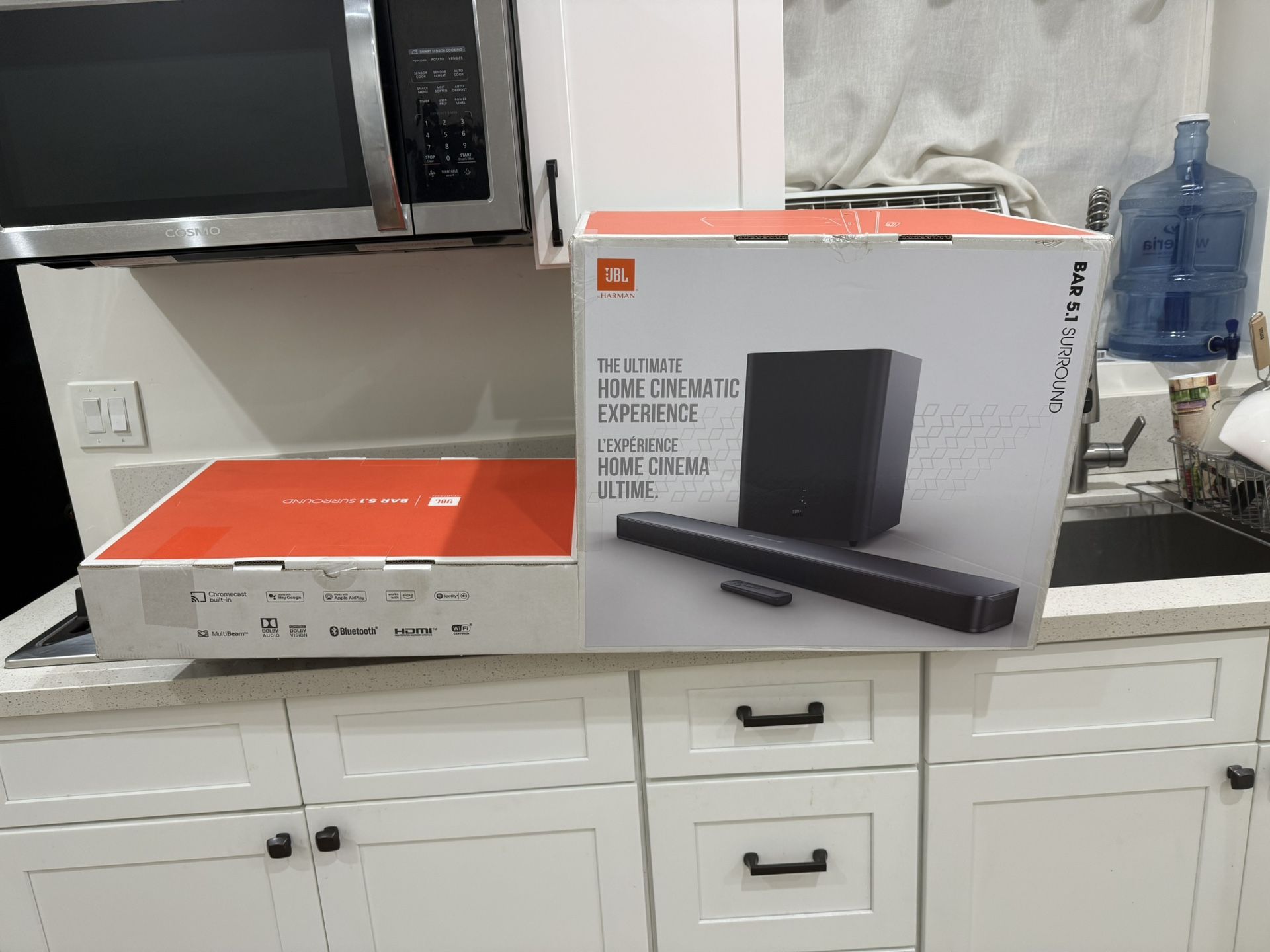 JBL surround Sound