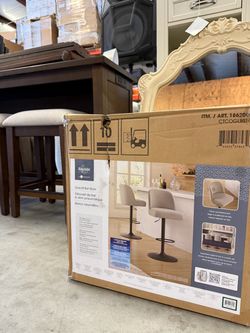 Highland Gas-Lift Adjustable Stool Retail $159 each 🔥 Our price $90 per stool 4 pcs in stock