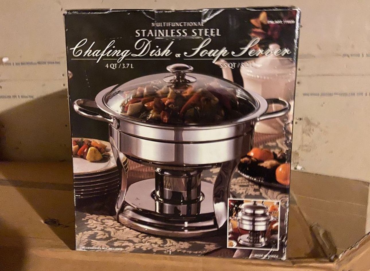 COSTCO WHOLESALE - MULTIFUNCTIONAL STAINLESS STEEL CHAFING DISH + SOUP SERVER (ONE LEFT!!)