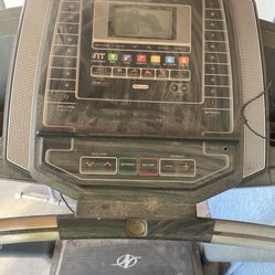 Treadmill 