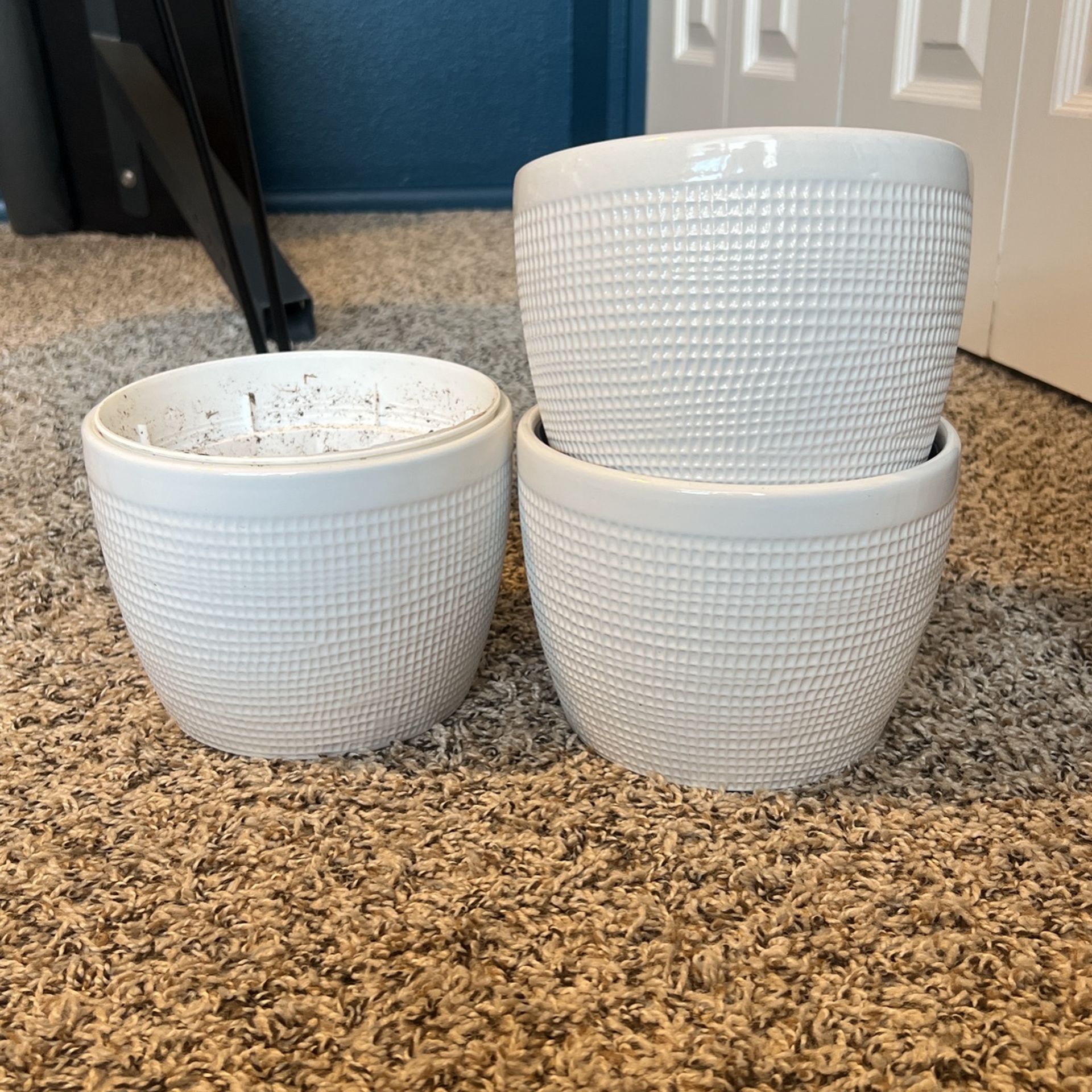 White 5-6” Ceramic Plant Pots