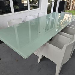 Free Large Glass Top Table - READ PLEASE 