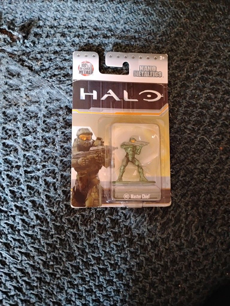 Vintage Halo Figure