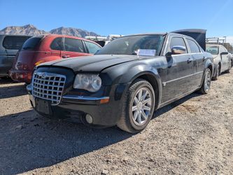 2005 Chrysler 300 PARTS @ U-Pull Auto Parts DD3933