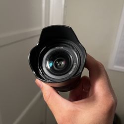 Sony E mount FE 28mm F2