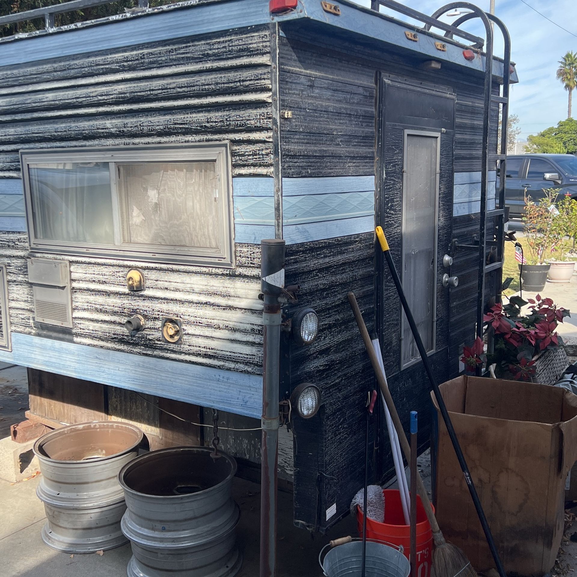 Old camper Pickup Only