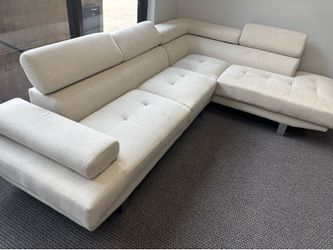 Sectional sofa