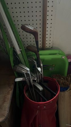 Golf clubs and bag- women’s