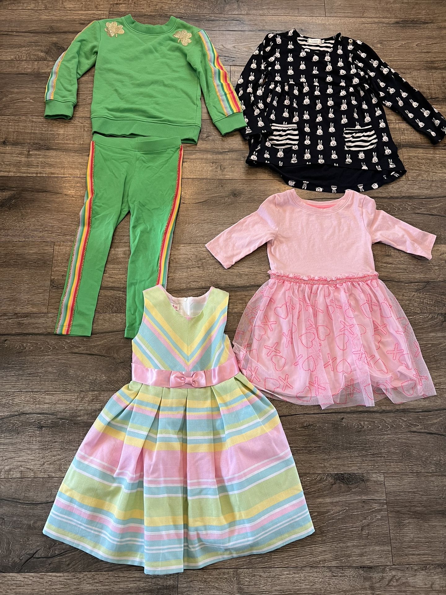 Girls Size 4/5t Holiday Clothing Lot