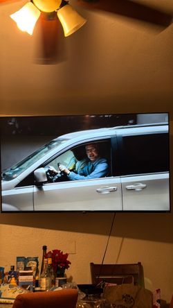 65 inch roku smart tv