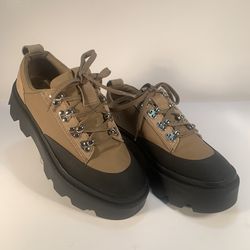 Zara Ladies shoes size 7.5