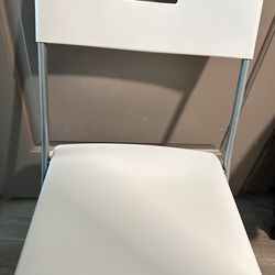 Foldable chair