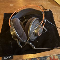 AKG K712 Pro Open-back Mixing/Mastering Headphones