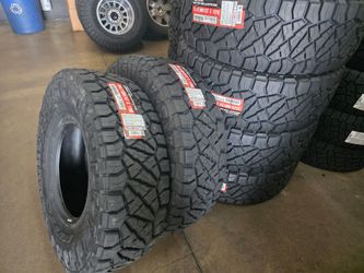 38x12.50R17 Nitto Ridge Grappler tires 38"s