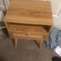 End Table With Drawer 