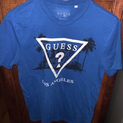 Guess Tshirt