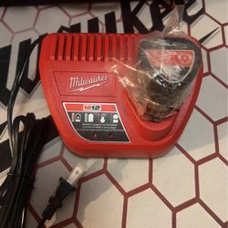 M12 Charger  And M12 CP 2.0 Battery