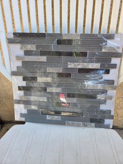 Lorena Grigio back splash