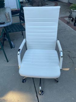 Adjustable Height Vinyl Office Chair