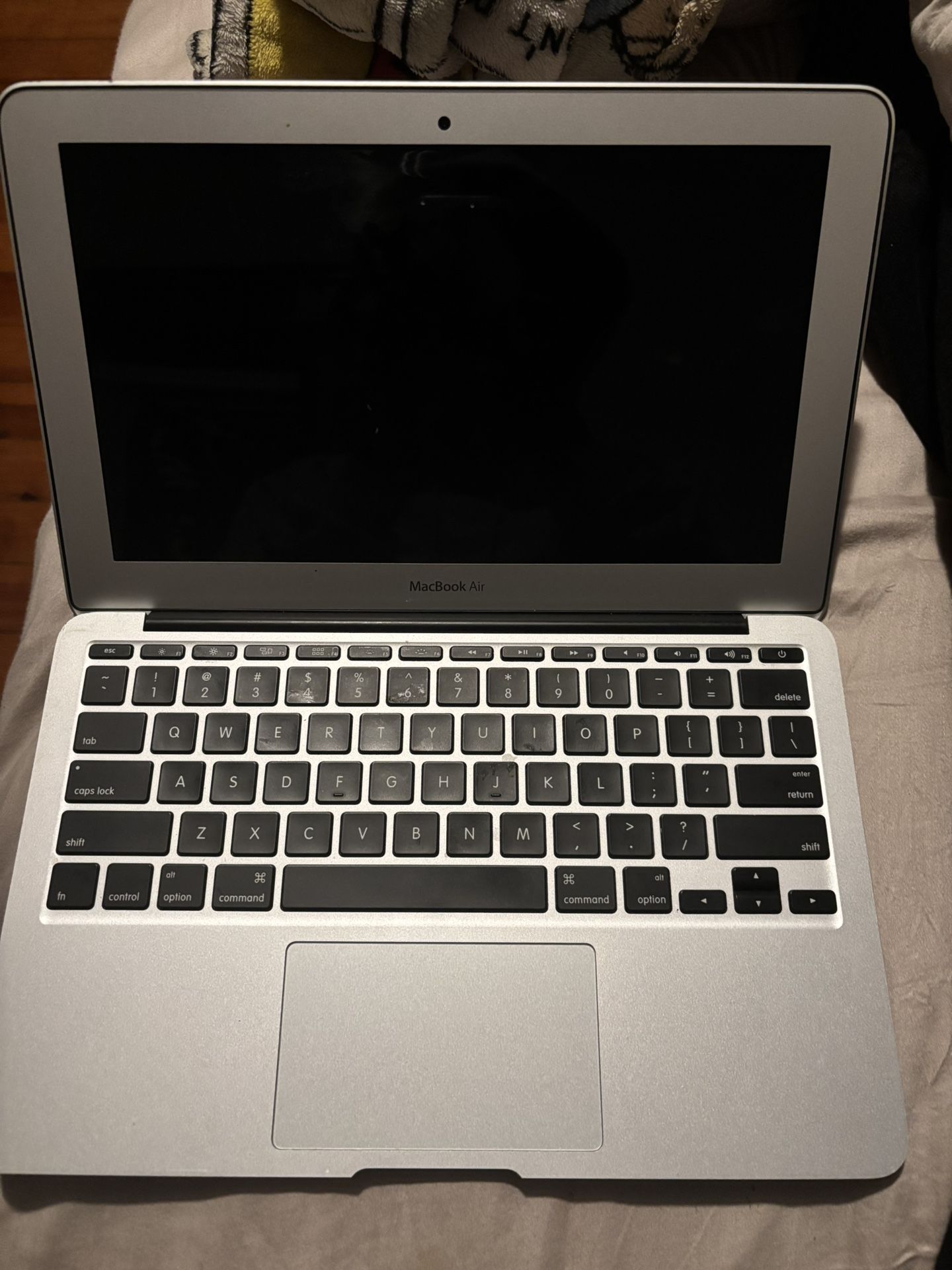 Mac Book Air 11