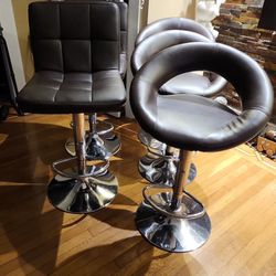 Bar stools with swivel 