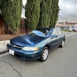 1998 Nissan Altima GXE Low Miles 