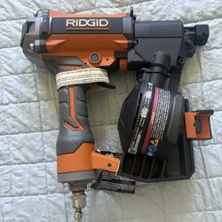 RIDGID Pneumatic 15 Deg. 1-3/4 in. Coil Roofing Nailer