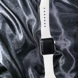 apple watch series 3