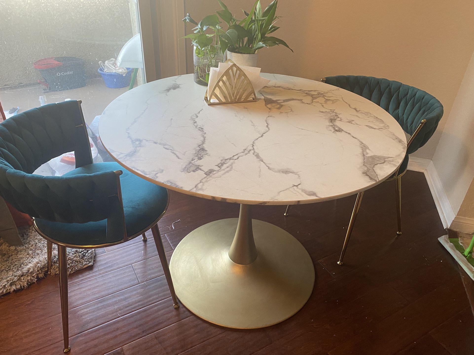 Faux Marble Round Dining Table Set
