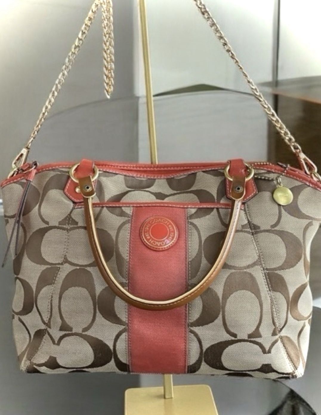 Authentic Coach Signature coral Tote Bag/shoulder bag.its a beautiful color.