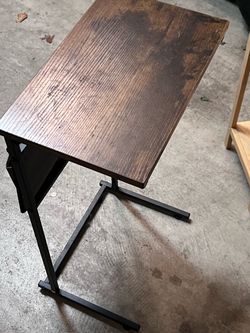 Wooden C-Shape Side Table