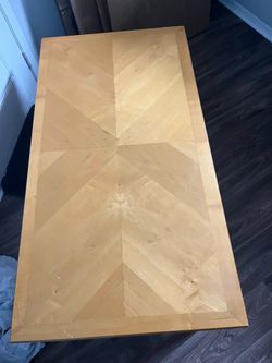 Solid wooden coffee table and two side tables with lamps