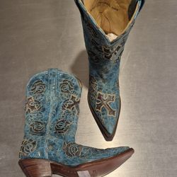 $300 NEW Very Rare Corral Women Cross And Roses Turquoise Cowboy Boots Cowgirl GRAILS Size 7