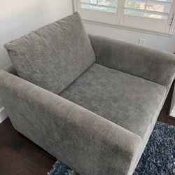 Crate and barrel Deep Swivel Chair- Excellent Condition! 