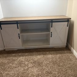 TV stand with Sliding Door 
