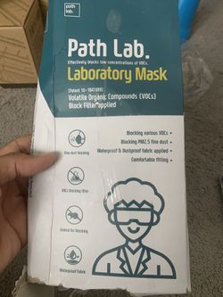 Lab mask set new
