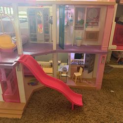 Barbie dream house
