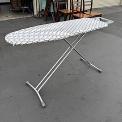 IKEA DÄNKA Ironing Board Like New