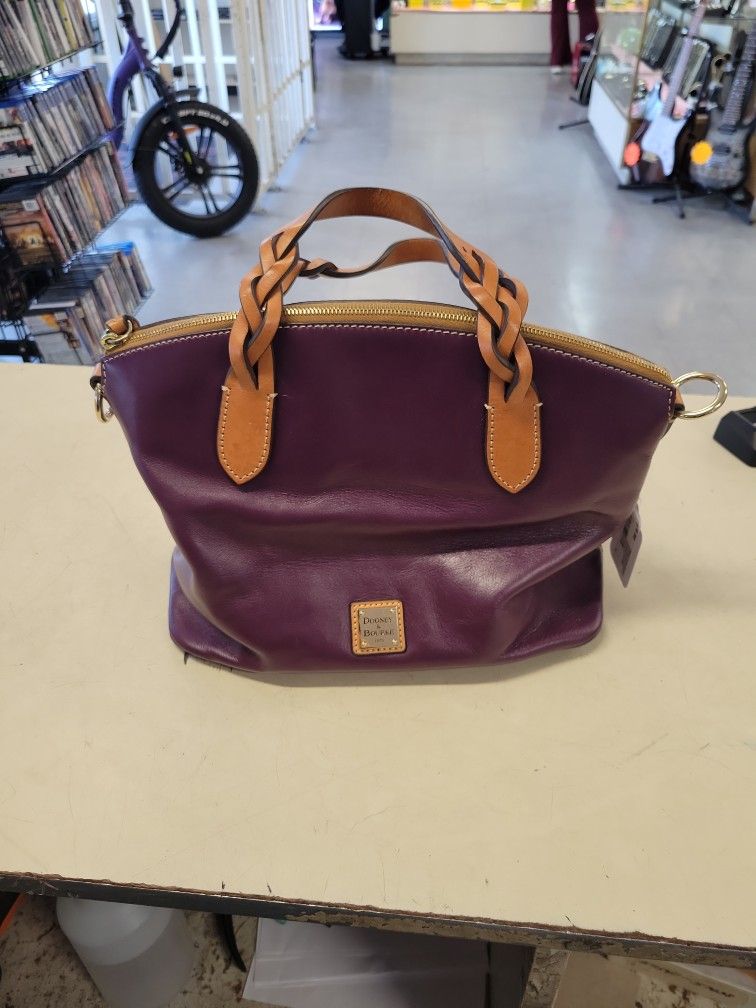 Dooney & Bourke Handbag