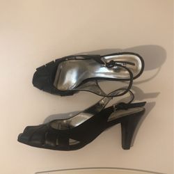 Natulizer Leather Heel Shoes/Size 6