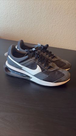 Black Nike Running Shoes Size 10 Mens