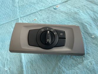BMW E90 Headlight Switch With Trim