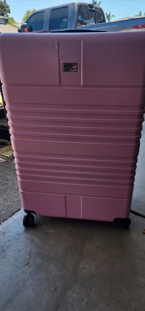 Lucky Luggage