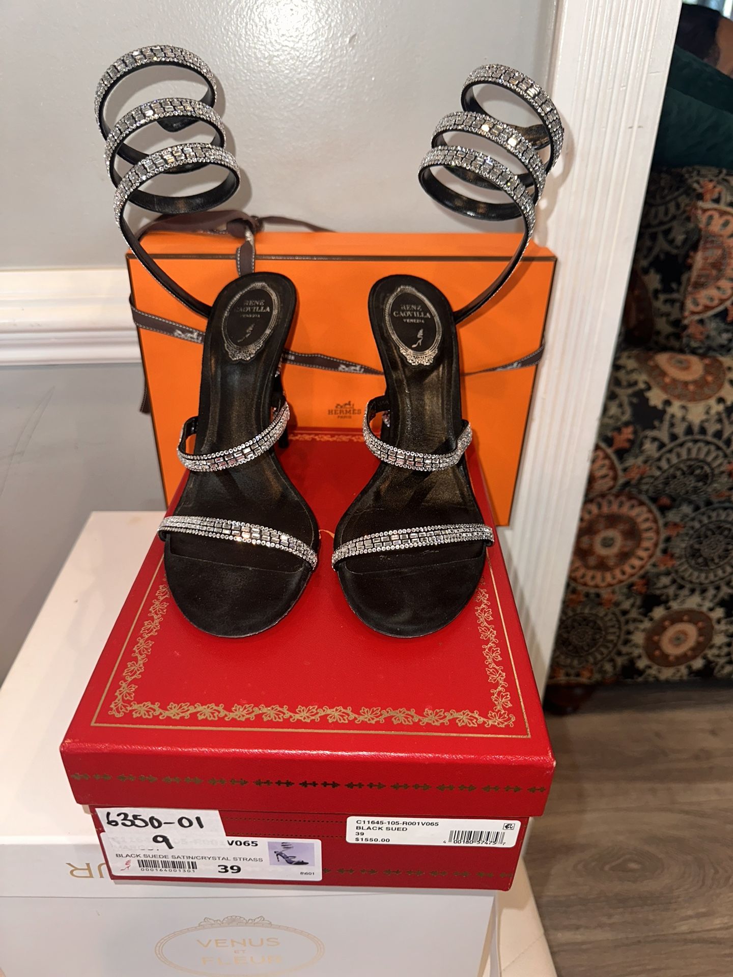 Rene Caovilla Velvet Heels With Ensemble Sz. 39