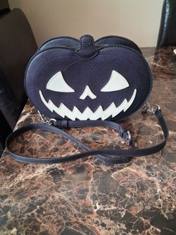 Jack-o'-Lantern Pumpkin Crossbody Bag