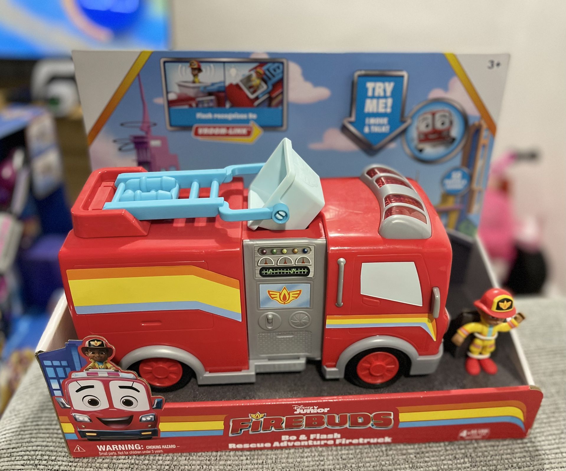 Disney Junior Firebuds Bo & Flash Rescue Adventure Firetruck