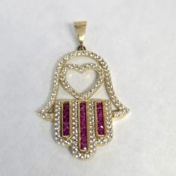 10kt Gold Hamsa Charm 🪬 