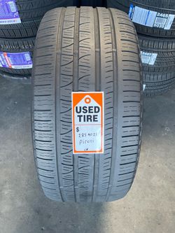 (1) 285/40/21 Pirelli