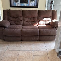 Manual Reclining Couch 